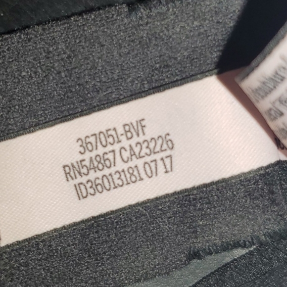 Victoria's Secret Lace Black& Blush linning Sz 34DD Lace Strap Adjustable - Picture 6 of 6